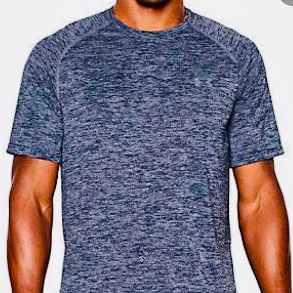 Under armor men’s blue lightweight heat gear shirt medium